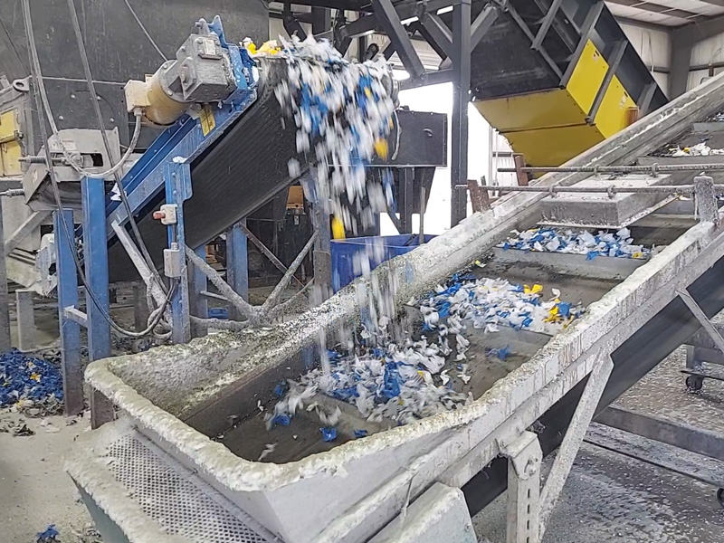 Inclined Belt Conveyor